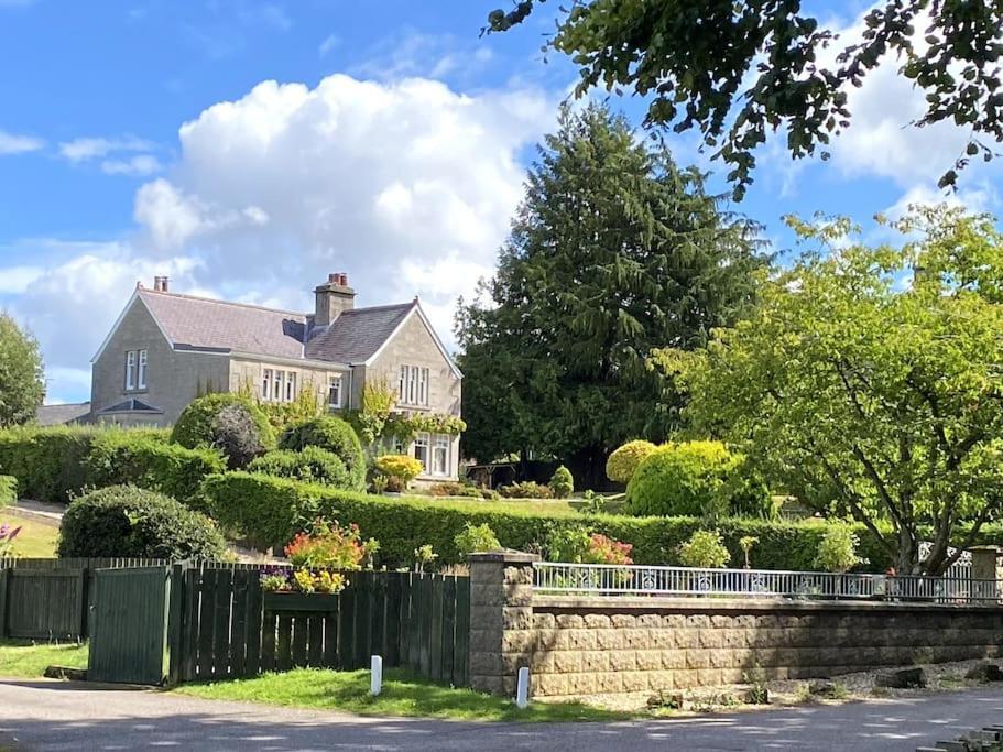 Glenburn House, Fochabers Exterior photo